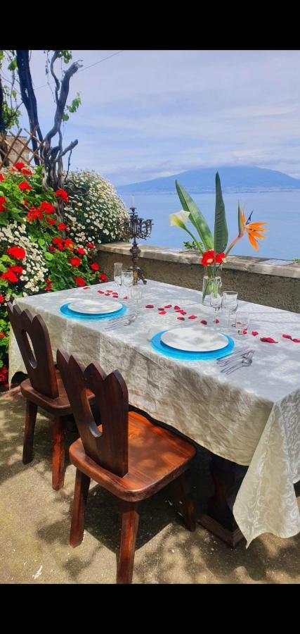 Dimora Del Conte Sorrento Coast Seaview Apartment Vico Equense Bagian luar foto