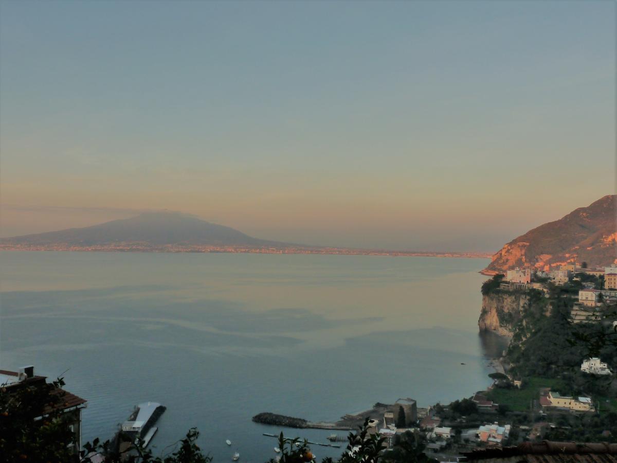 Dimora Del Conte Sorrento Coast Seaview Apartment Vico Equense Bagian luar foto