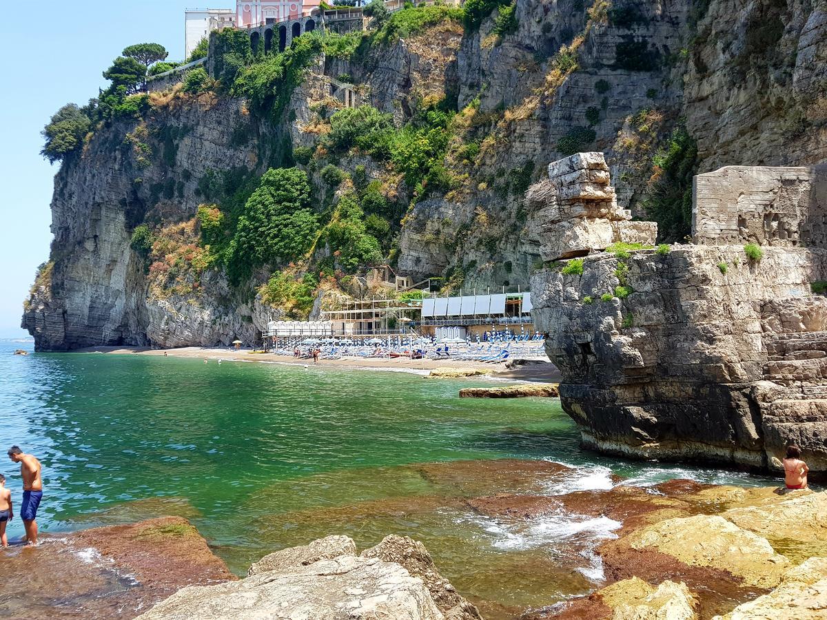 Dimora Del Conte Sorrento Coast Seaview Apartment Vico Equense Bagian luar foto